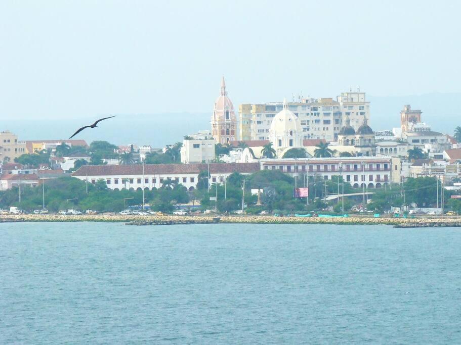 Apartamento , Vista A La Ciudad Antigua Y Playa Cartagena Ngoại thất bức ảnh